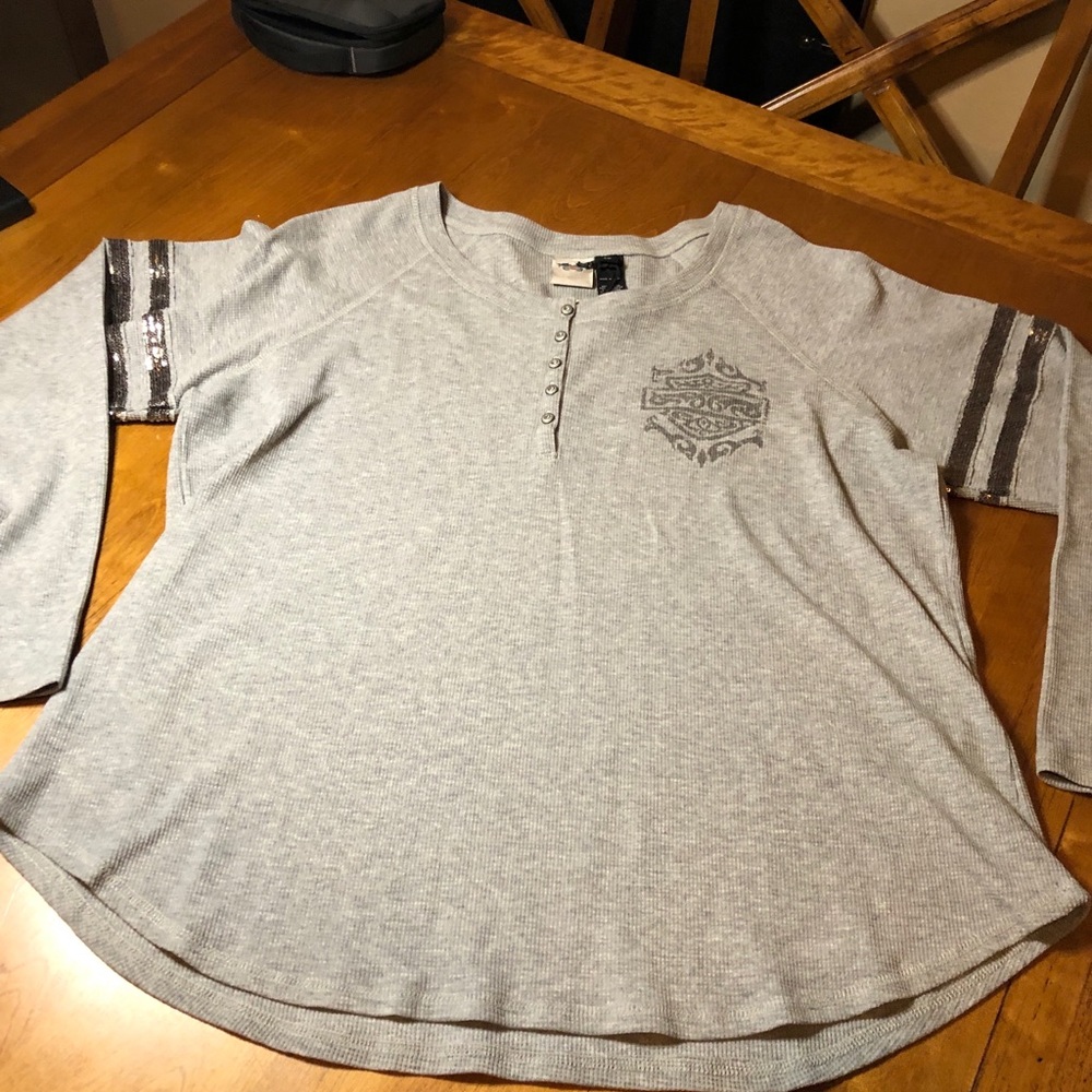 Ladies long sleeve T-shirt